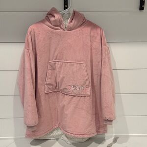 the Comfy Jr Kids Blush Pink Sherpa Lined Hooded blanket